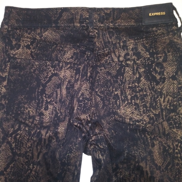 NWT Women's Express Skinny Mid Rise Jeans Size 6L Black With Metallic Pattern - Picture 7 of 11
